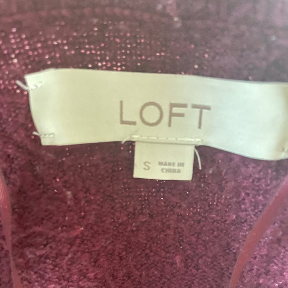 LOFT Woman’s Maroon Cardigan - Picture 3 of 3